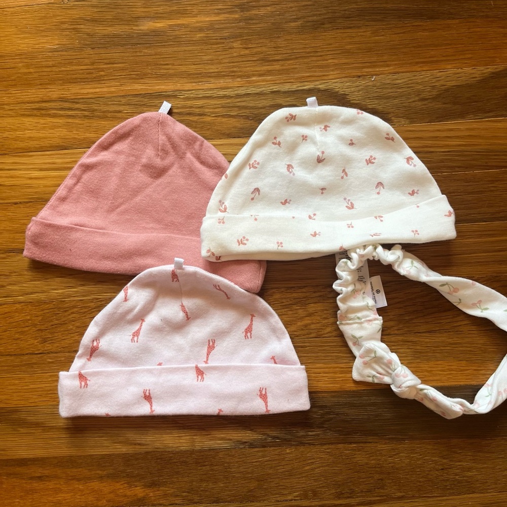 Carter’s 0-3M baby hats